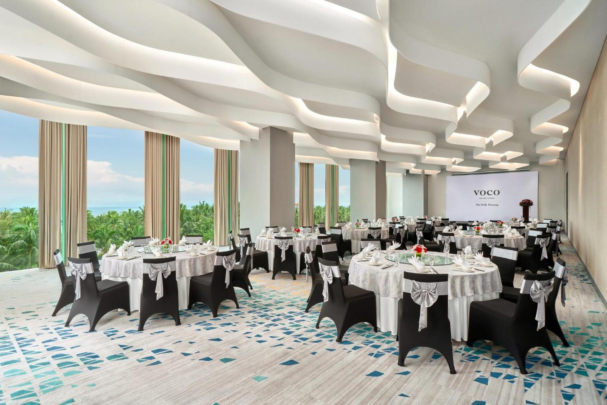Voco Ma Belle Danang By Ihg Hotel Exterior photo